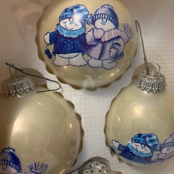 VTG Rauch Glass snowball ornament set featuring adorable snowman and girl USA - Picture 2 of 6